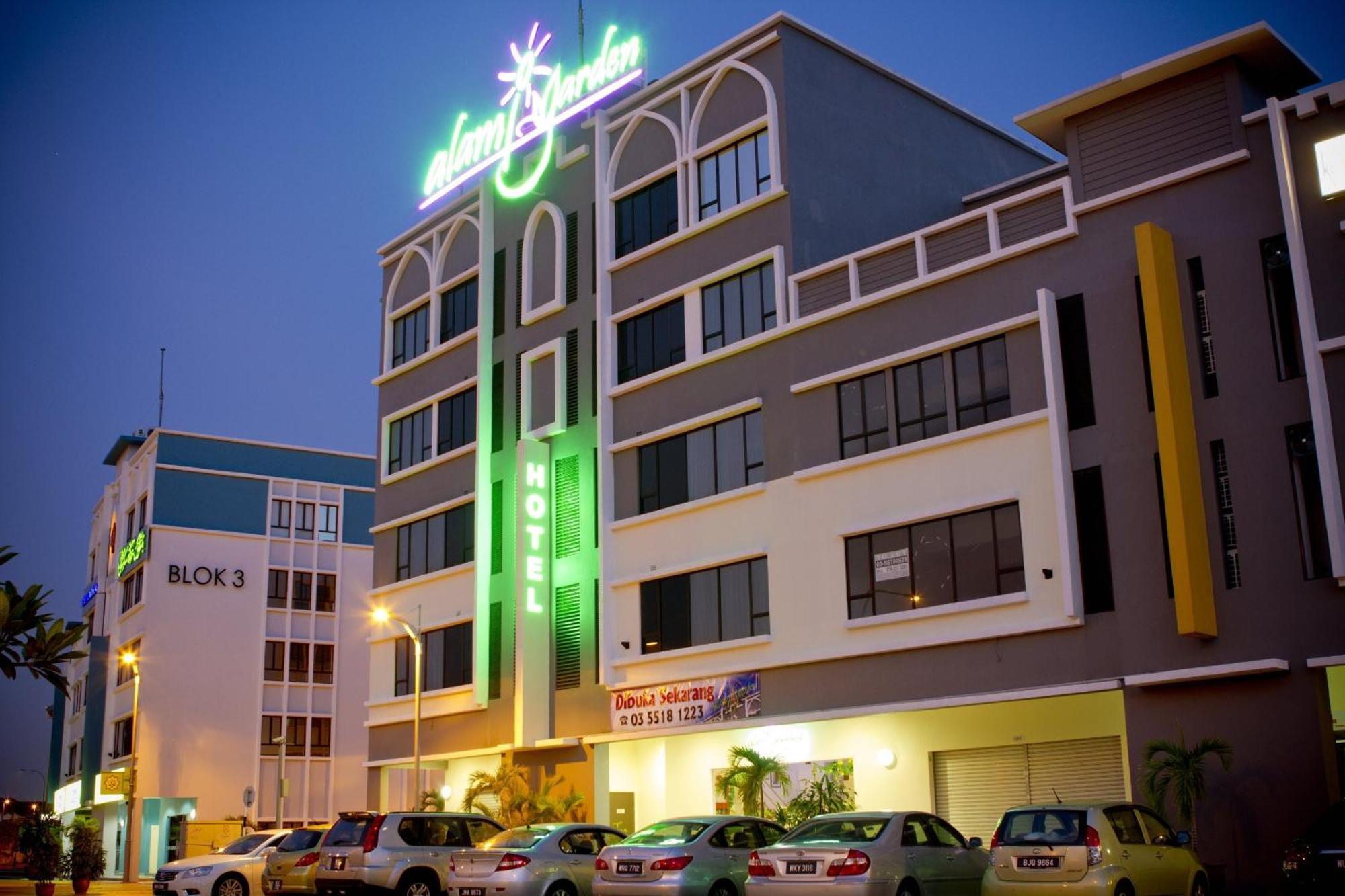 Alami Garden Hotel Шах Алам Екстериор снимка